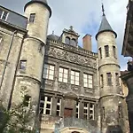 Le Petit Vauluisant Centre Historique, Duplex Apartament *