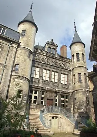 Le Petit Vauluisant Centre Historique, Duplex Apartment *